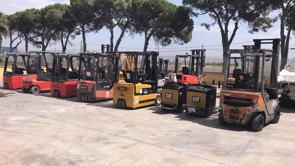 481059541_1172397178165319_1508286053470054592_n Transpallet usati a Gela